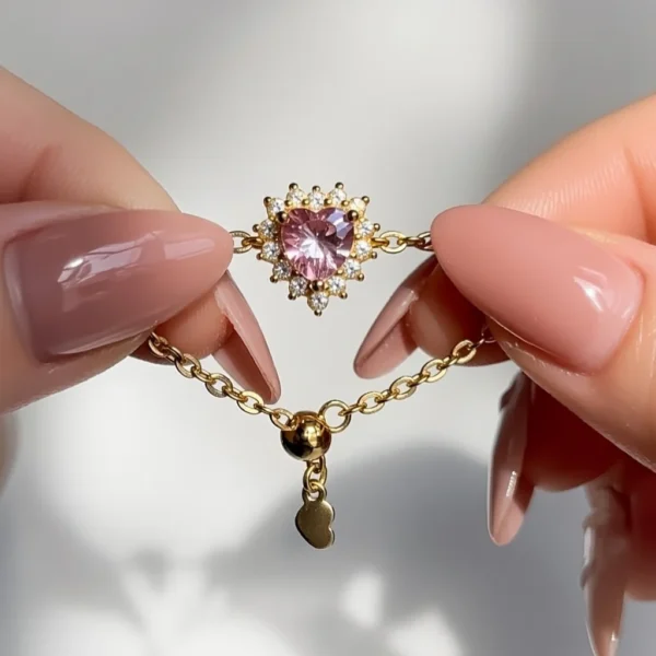 Pink Rosalía Adjustable Heart Chain Ring - Golden Chain
