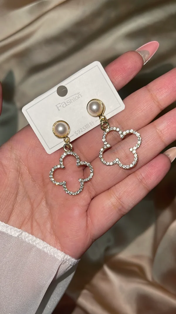 Yeona – Lotus Grace